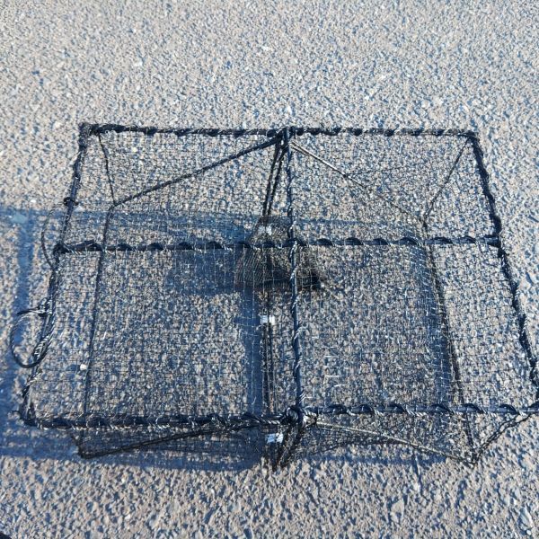 プラスチック角型タイプ ５枚 送料無料（九州沖縄別途追加送料）新品 カニカゴ 蟹かご 蟹カゴ 仕掛け 漁具 穴子仕掛け 蟹仕掛け お魚キラー「プラスチック角型タイプ ５枚 」