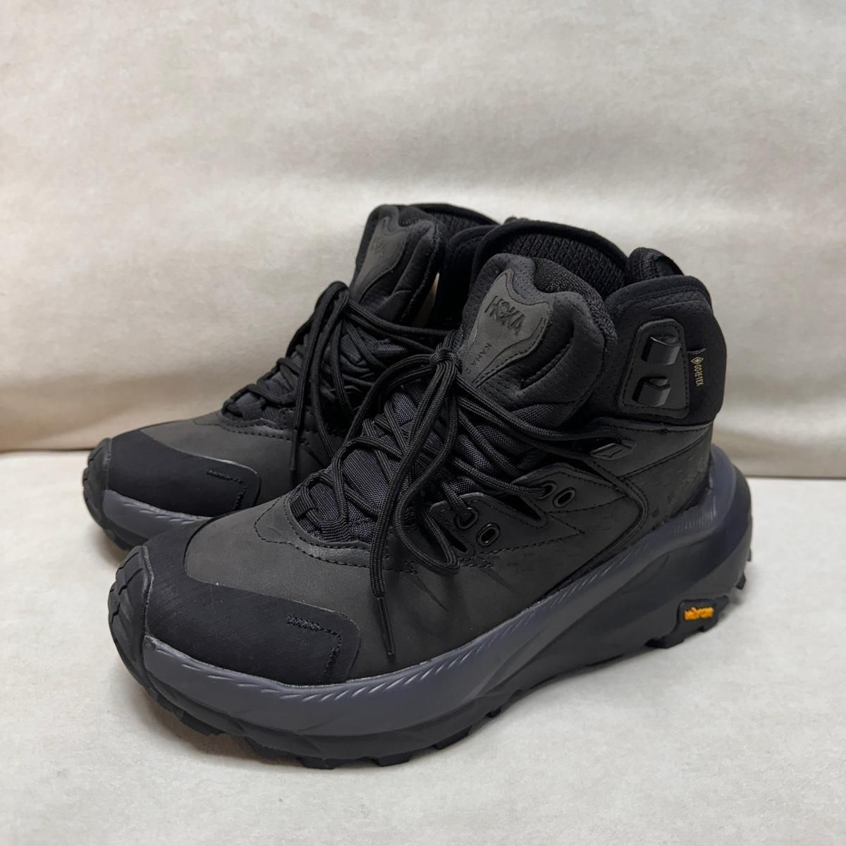 【雷市場（ポンジャン）商品韓国直送】HOKA ONE ONE(ホカオネオネ) カハ 2 ミッド GTX ゴアテックスブラック トレッキングシューズ 登山靴 作業靴 250