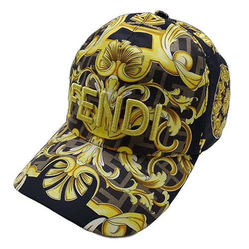 FENDI　フェンディ　TEAM WANGコラボ　VIP限定　キャップ Fendi x Jackson Wang Collaboration Panda Exhibit | Hypebae