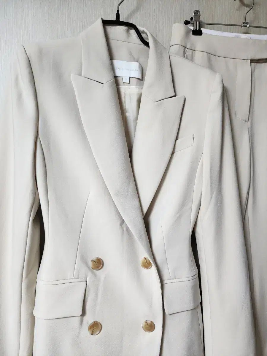 Bride And You ブライドアンドユー スリム ダブル ブレザー ジャケット セットアップ セット 0 サイズ WWW_OLIVIERBERNSTEIN_COM