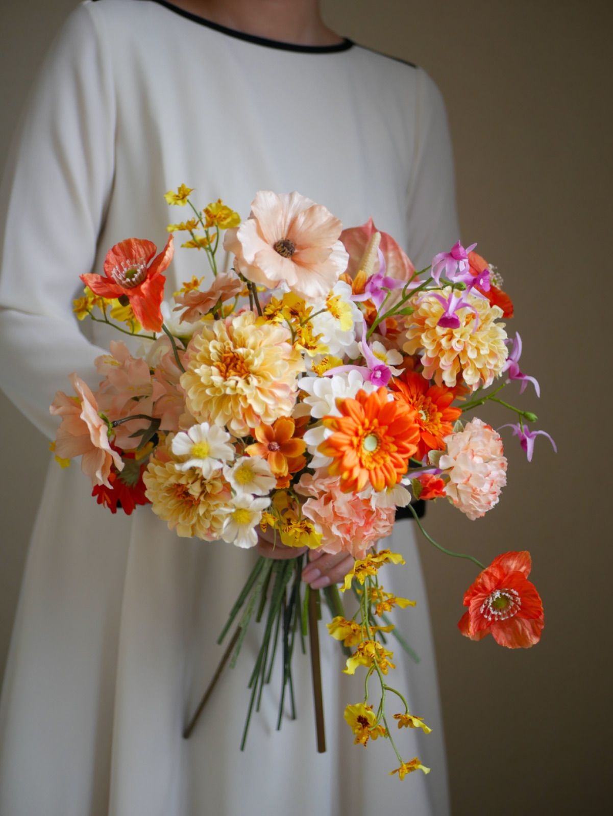 No.2165　ウェディングブーケ　造花ブーケ　前撮り　結婚式　オレンジ ウエディングブーケ 前撮り オレンジ（No.2165 ウェディング