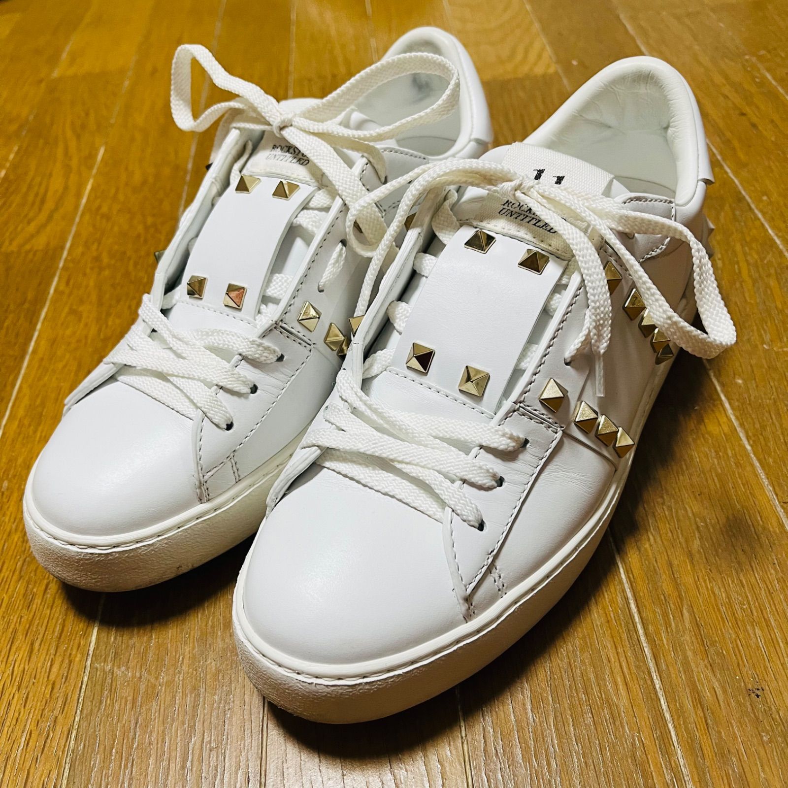 VALENTINO スニーカー サイズ39 - メルカリ