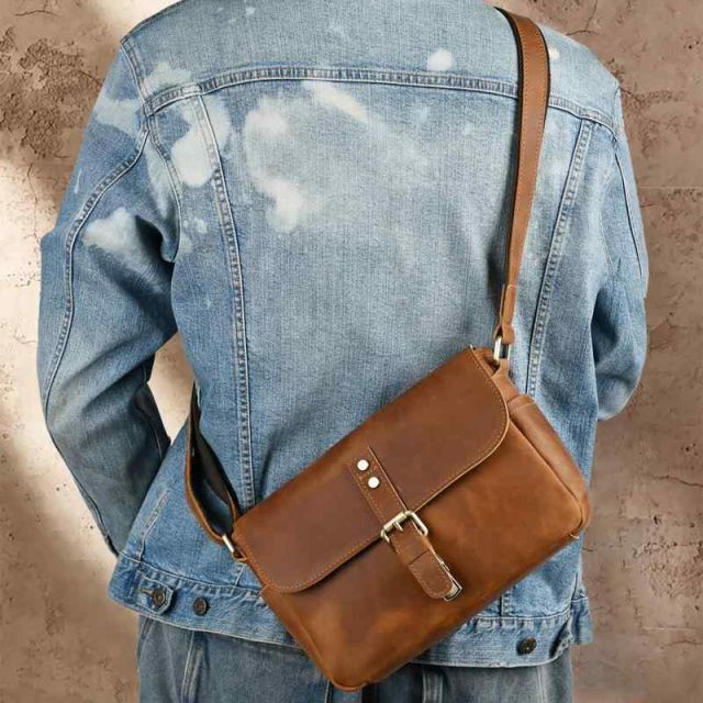 安い 小山義則【師：小島憲二】☆引き出し黒茶碗☆共箱・布☆薪窯