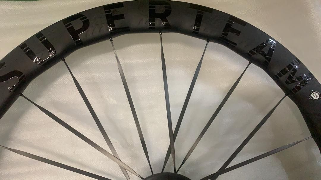 SUPERTEAMカーボンスポークディスクブレーキ50mmチューブレスカー --521181