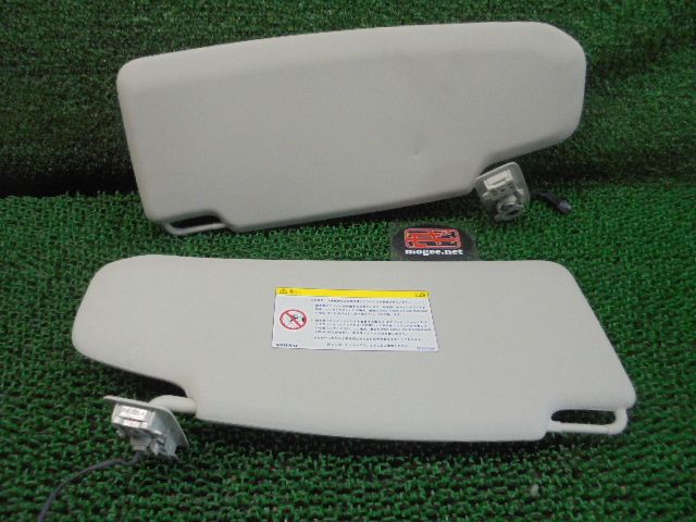 3FM4530 LJ4 ボルボ V40 DBA-MB4164T 2014年 ルームサンバイザー