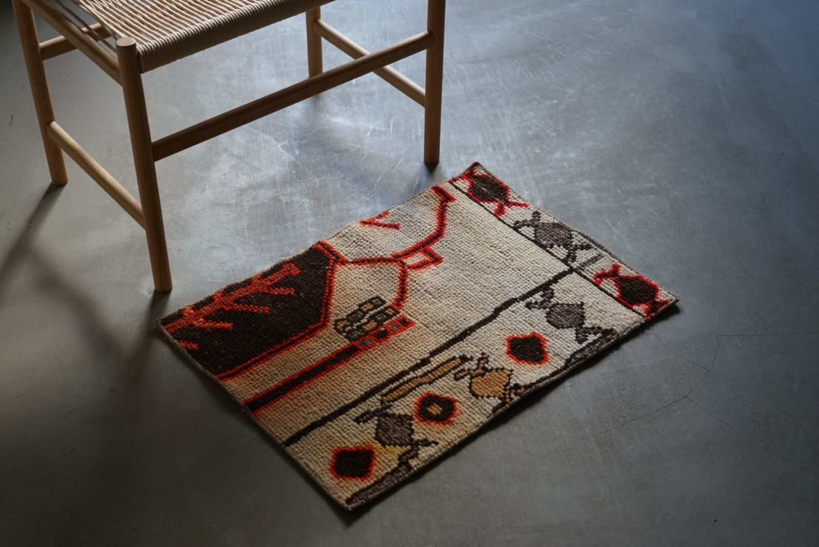 ヴィンテージラグ トルコ スモールサイズ 80 × 41 cm No.TR25164 MARWIL-DEMENAGEMENTS_CH