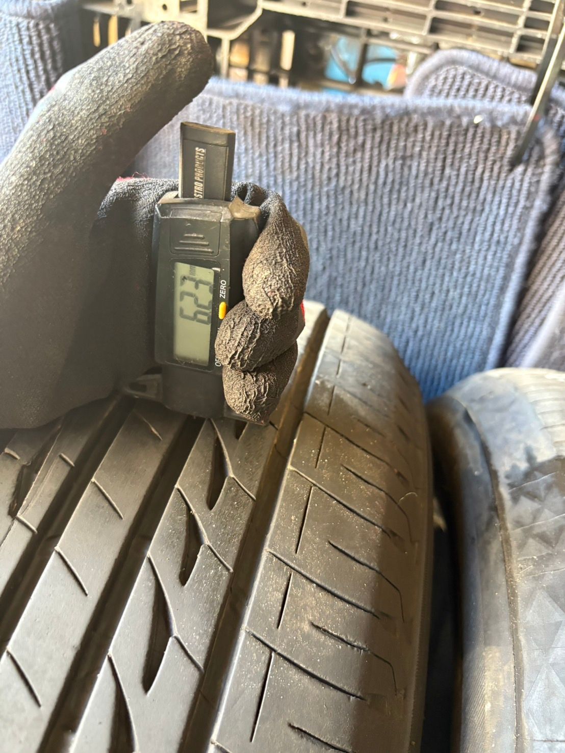 8.5分山 BRIDGESTONE