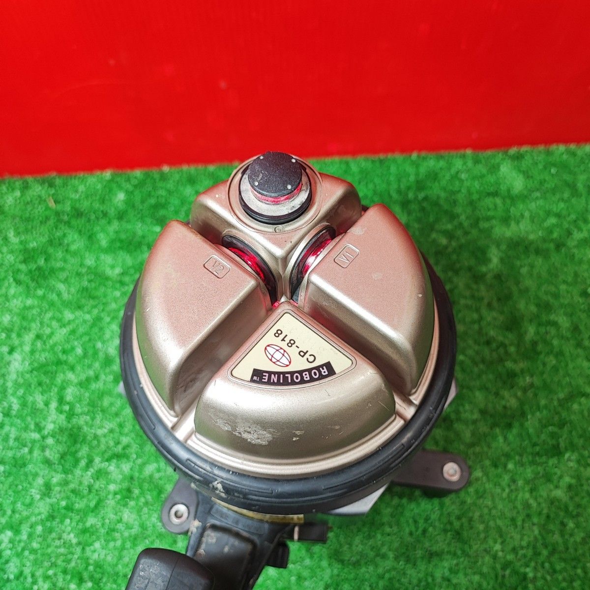 ▽ニッショー 異なっ ロボライン CP-818 レーザー墨出し器【岩槻店】 ▽ニッショー 異なっ ロボライン CP-818 レーザー墨出し器【岩槻店】