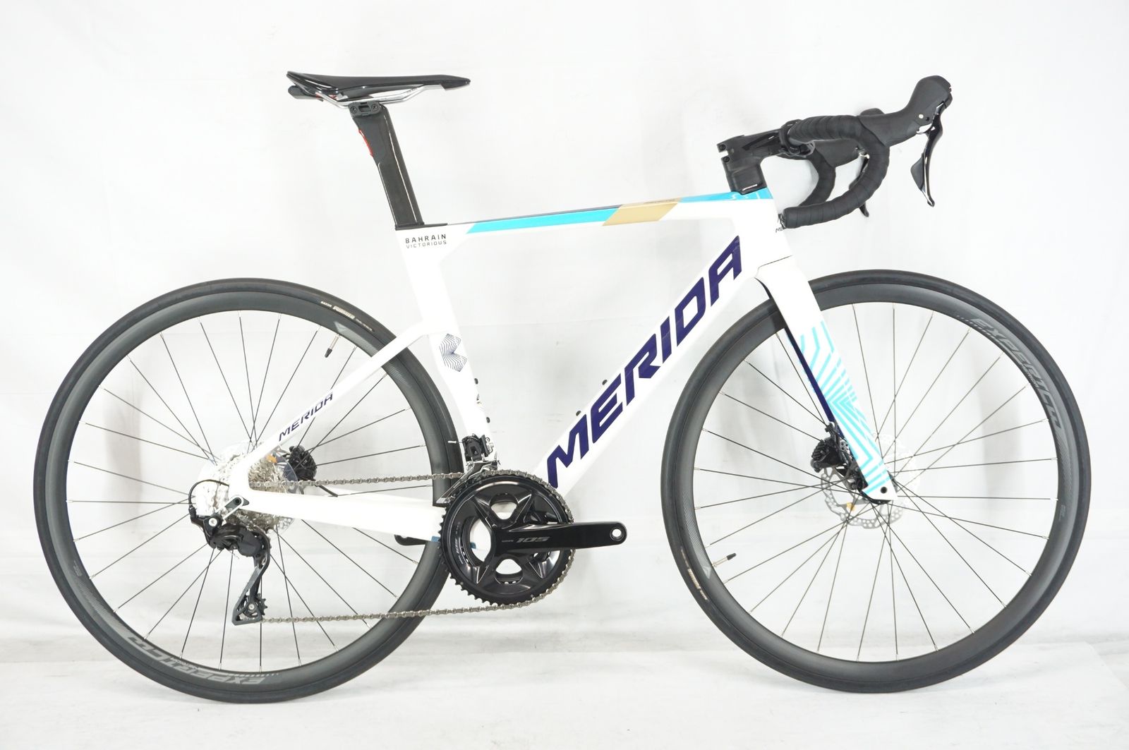MERIDA メリダ REACTO 4000 2025年モデル ロードバイク | バイチャリ阪急塚口店