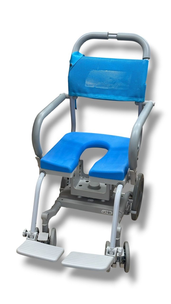 U型シート式 シャワーキャリー くるくるチェアD 360°回転シート 入浴介助 浴室チェア 浴室用 車椅子代替 コンパクト 折りたたみ可 Uシート ウチエ 入浴施設 家庭用