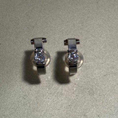 ☆お値下げ！ K14WG刻印 ホワイトゴールド 石付きイヤリング 総重量1.7  