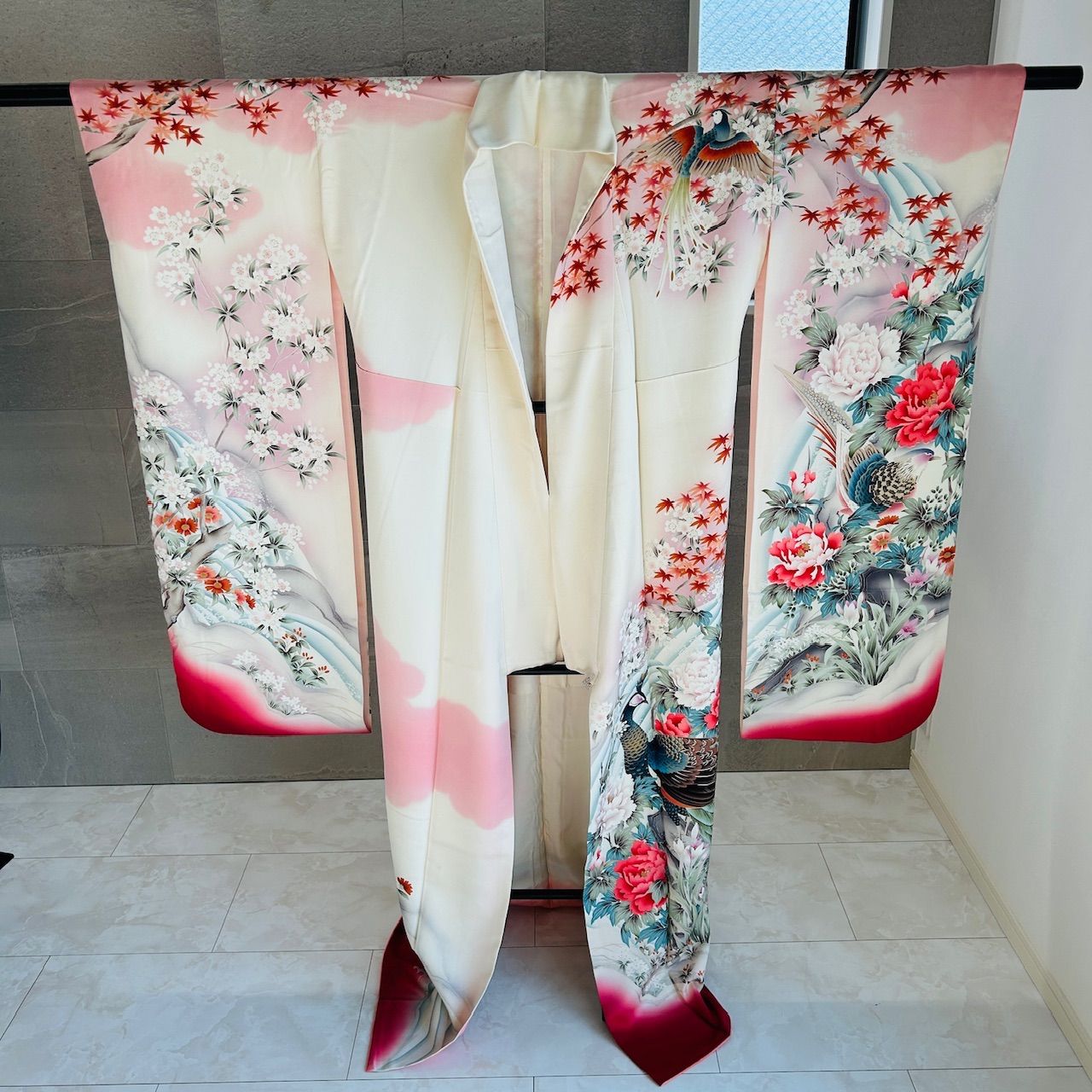 振袖 着物 美品 ピンク ピンク系 花柄 華やか 管理番号ARCY1172 - メルカリ