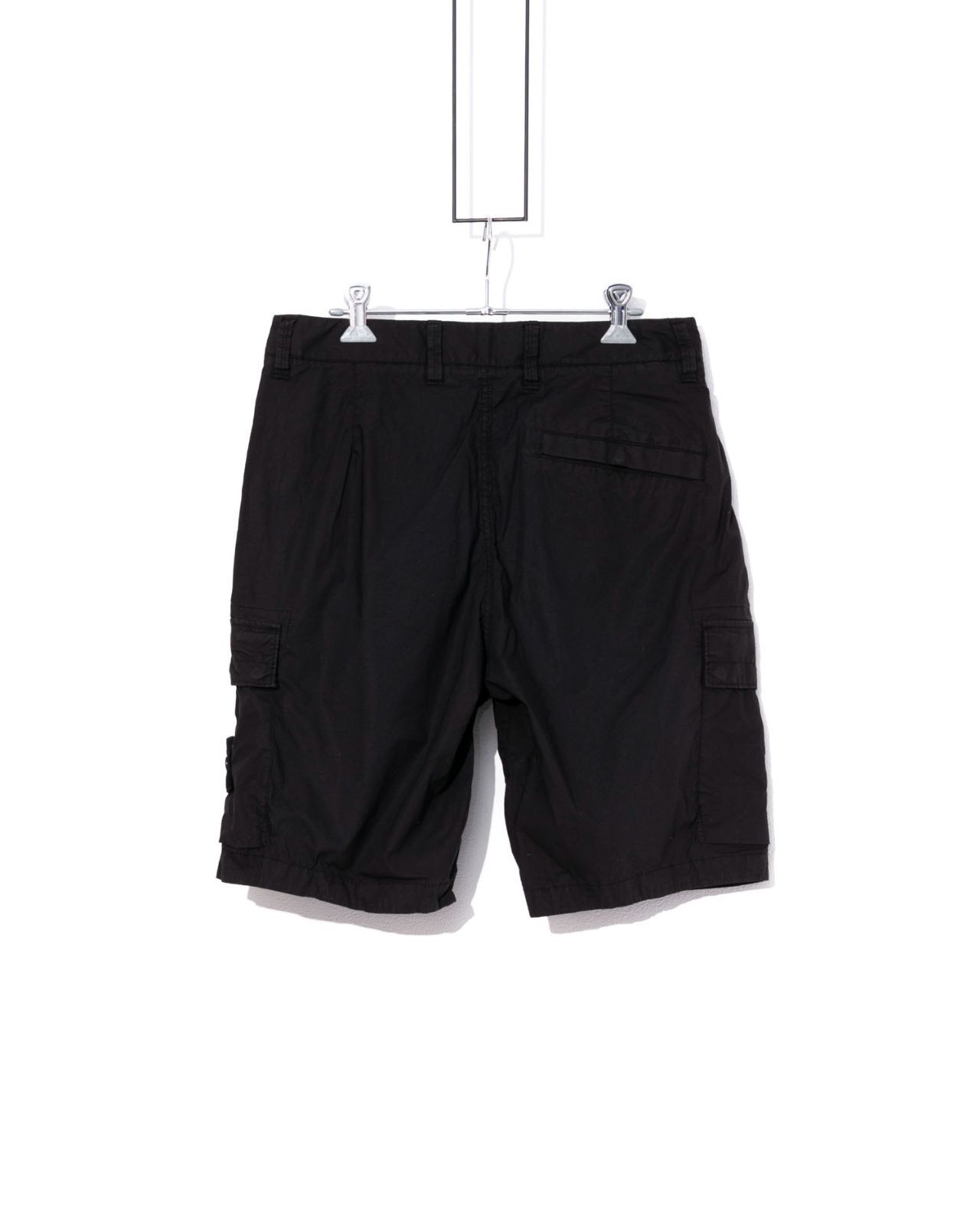 STONE ISLAND ストーンアイランド コンパスバッジ カーゴショーツ
