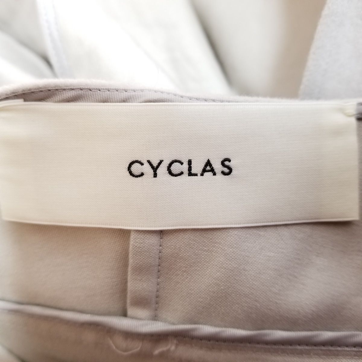 通販最安値シクラス CYCLAS サイズS - ベージュ レディース 長袖/ニット/ファー/秋 コート Sサイズ