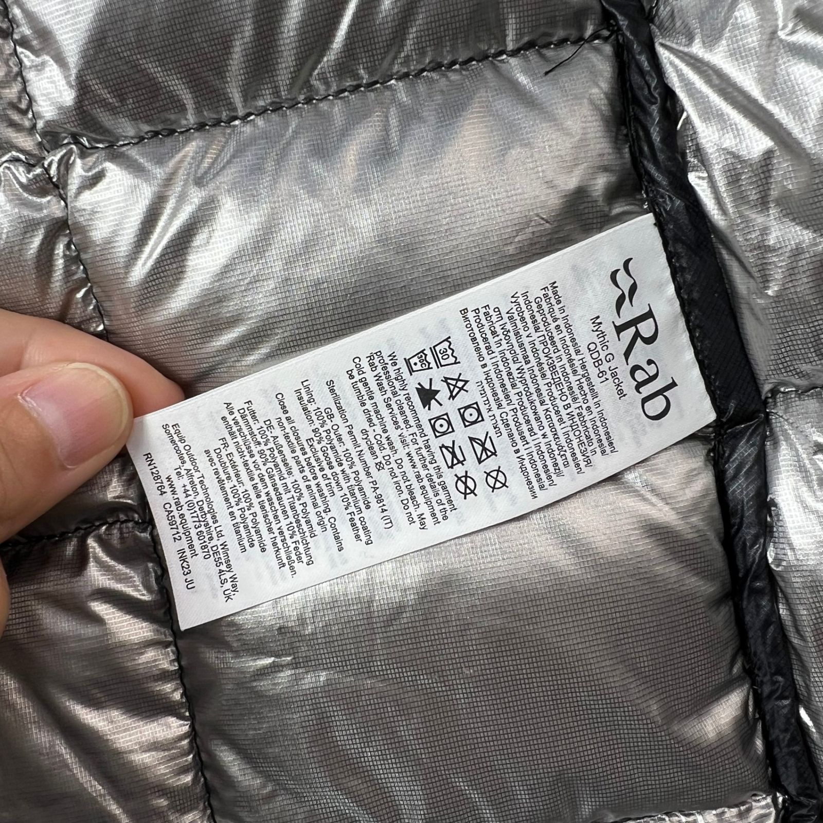 ウェア トップス