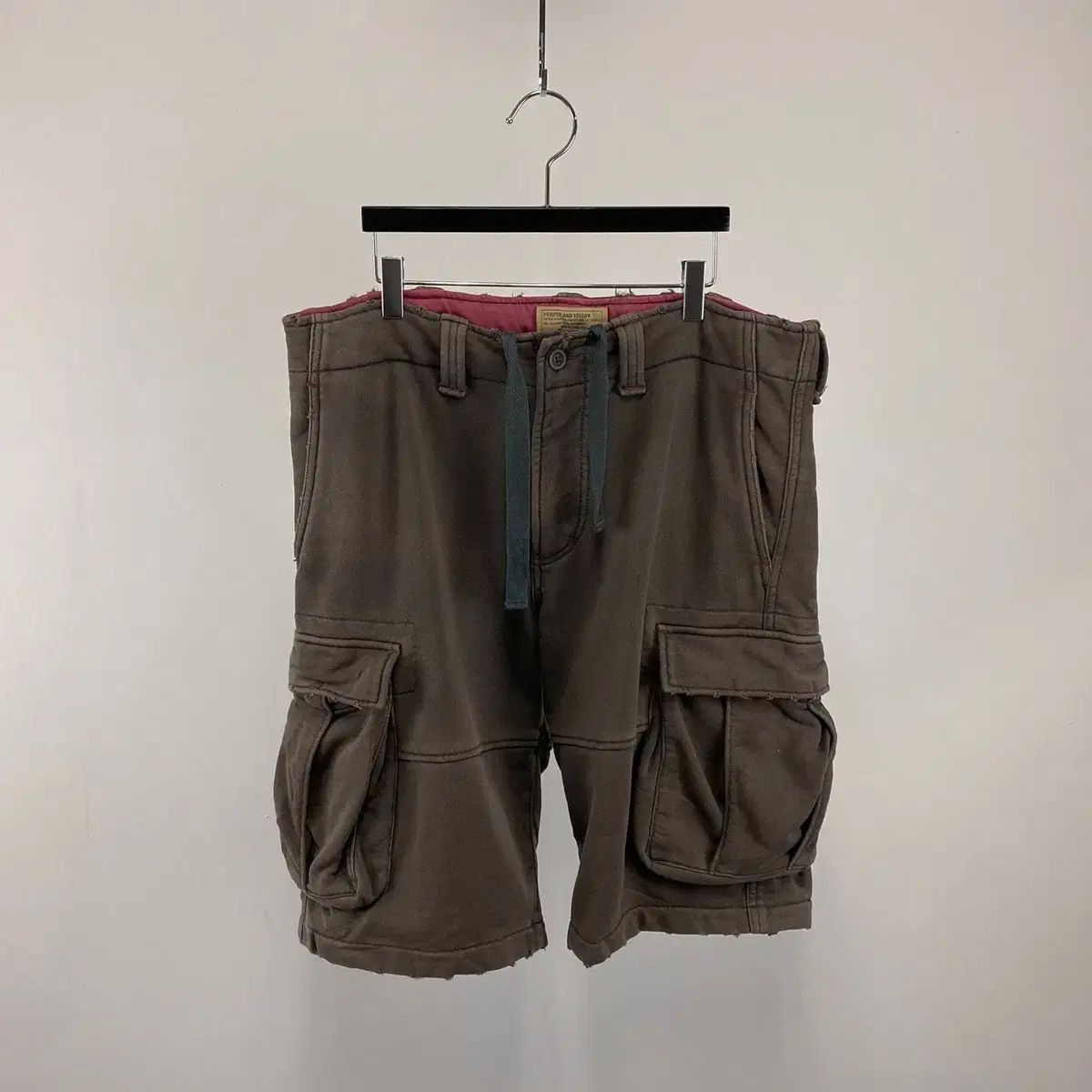 【雷市場（ポンジャン）商品韓国直送】 ヴィンテージ PURPLE AND YELLOW ウォッシング スウェット ショートパンツ