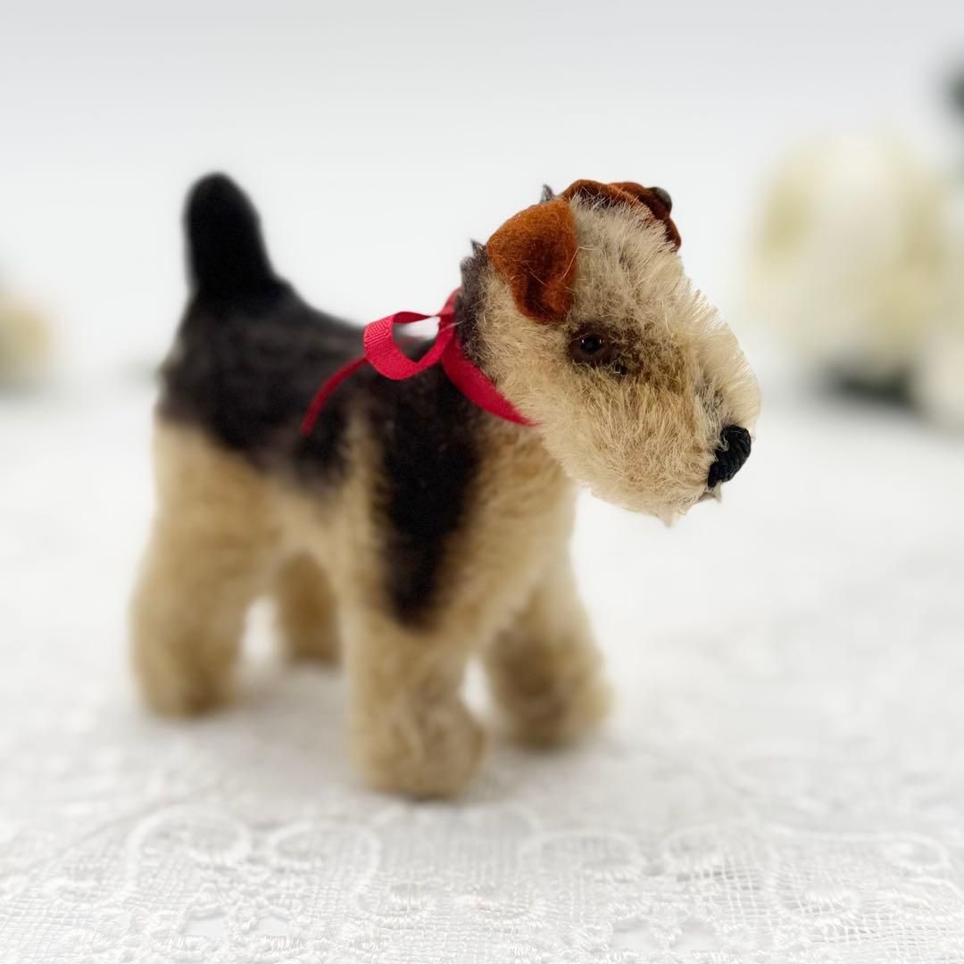 送料無料 シュタイフ Terry Airedale Terrier エアデールテリアのテリー|犬 ビンテージ|アンティーク Steiff|STEIFF