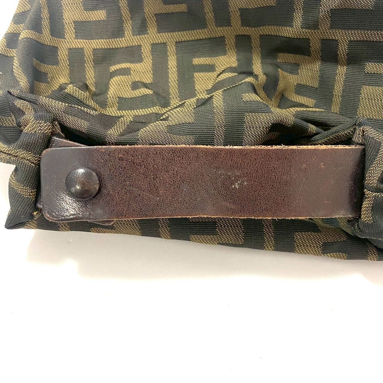 M FENDI ズッカ柄 ポーチ ファスナー破損 ブラウン 茶 バニティバッグ フェンディ 55286S2 DECORATOM_COM_BR