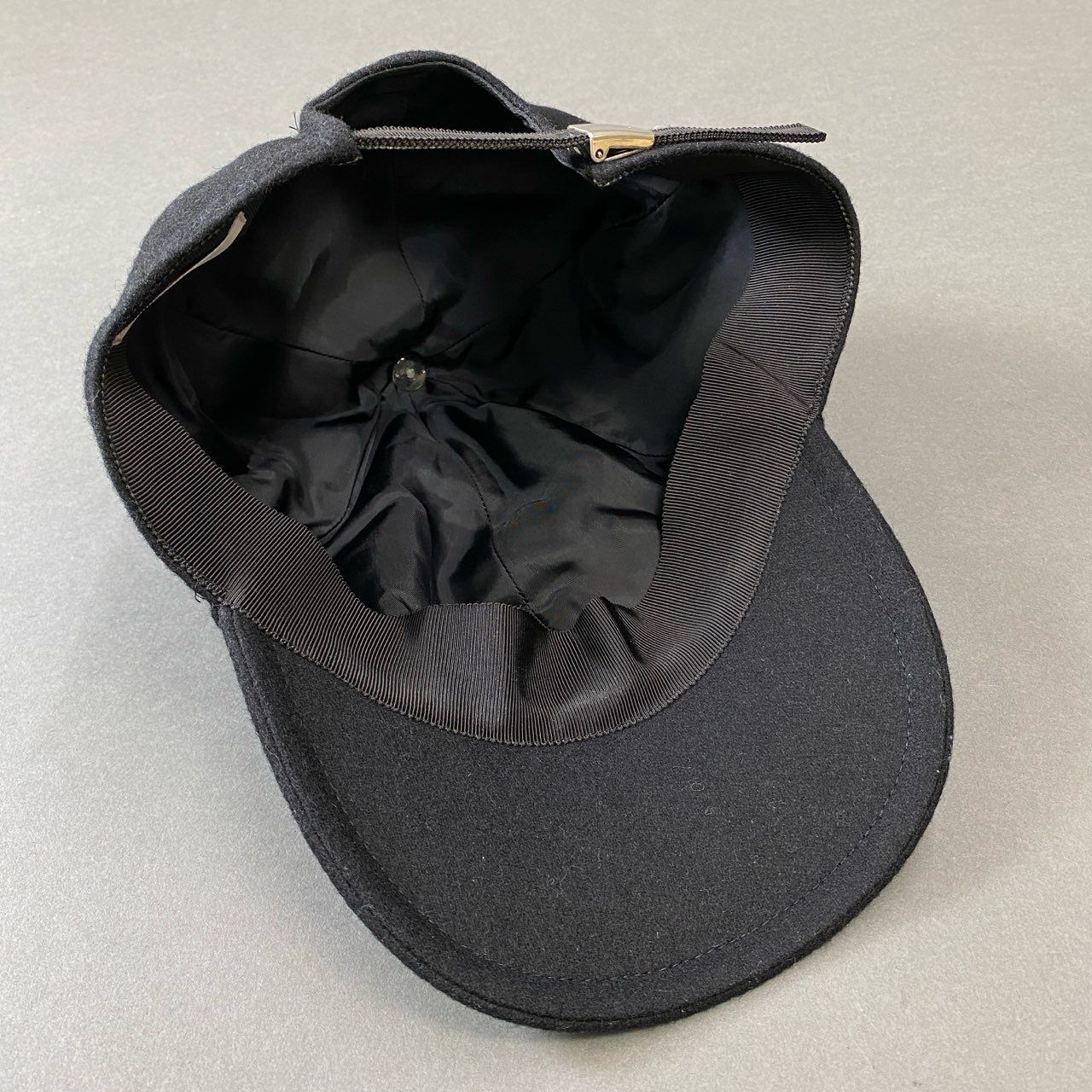 h1 Sacai サカイ 23SS Eric Haze AS ONE Cap ロゴ刺繍キャップ