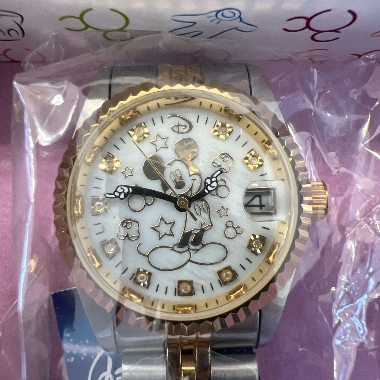 アクセサリー ディズニーダイヤモンド時計オルゴール入れ物付き