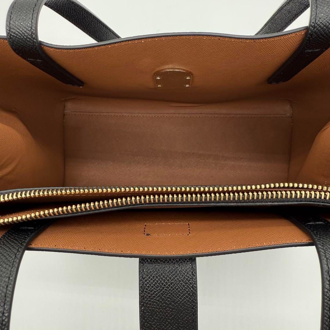 【極美品】FURLA SOFIA トートバッグ 肩掛け レザー フォーマル 黒 極美品】FURLA SOFIA トートバッグ 肩掛け レザー フォーマル 黒