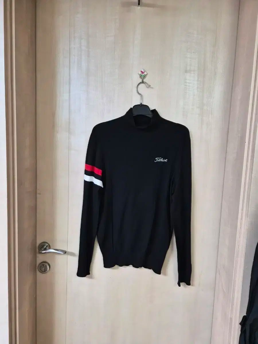 Titleist タイトリスト ゴルフ ブラック 長袖 ニット 100