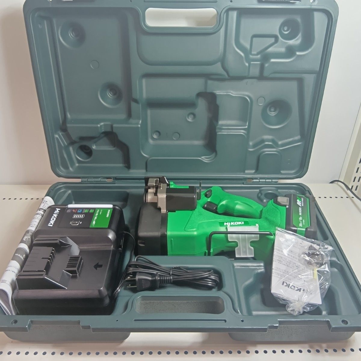 ハイコーキ 全ネジカッタ