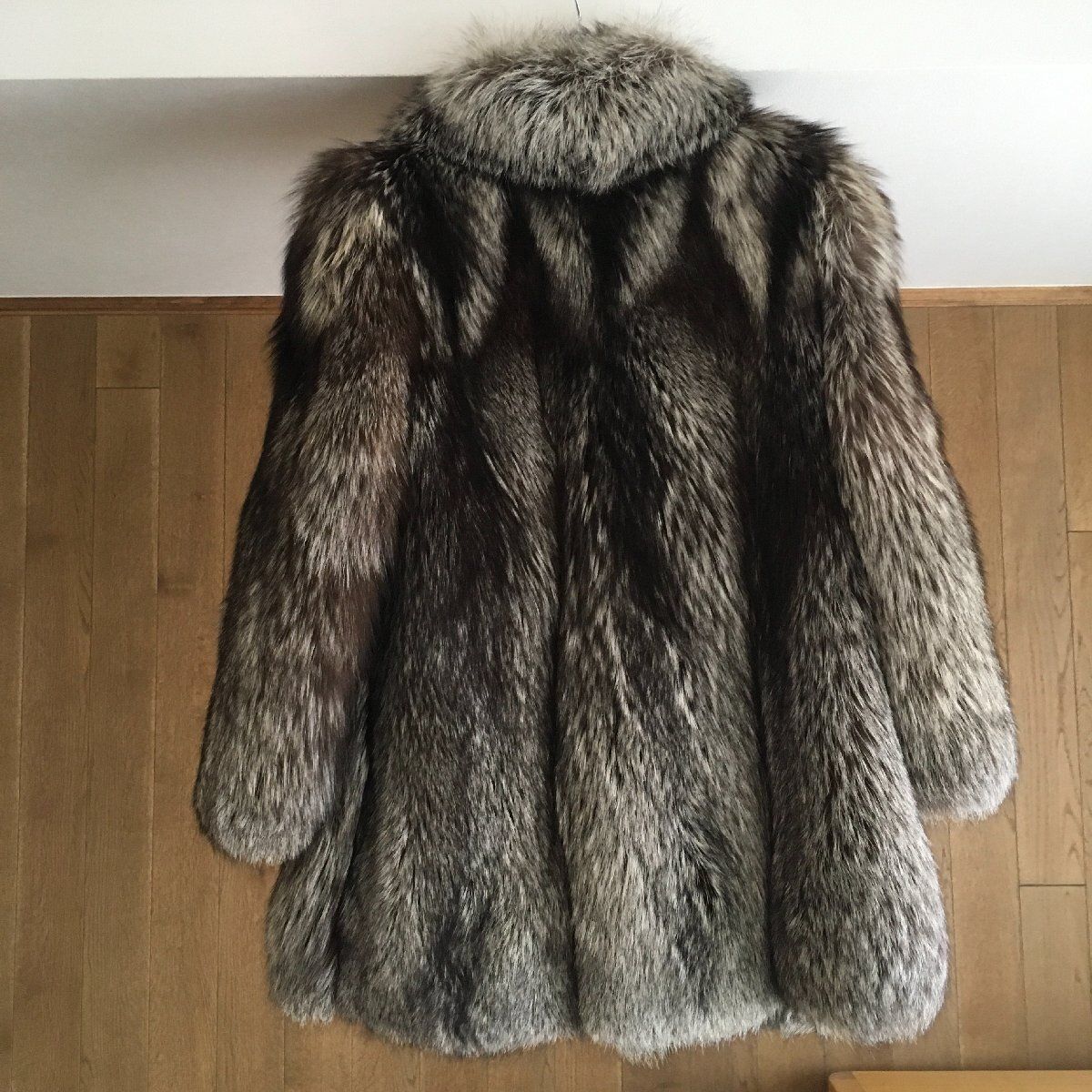SAGA FOX 毛皮コート　キツネ 美品　サイズ9 ブルーフォックス キツネ 狐 毛皮 ショール SAGA FURS ブル- Fox