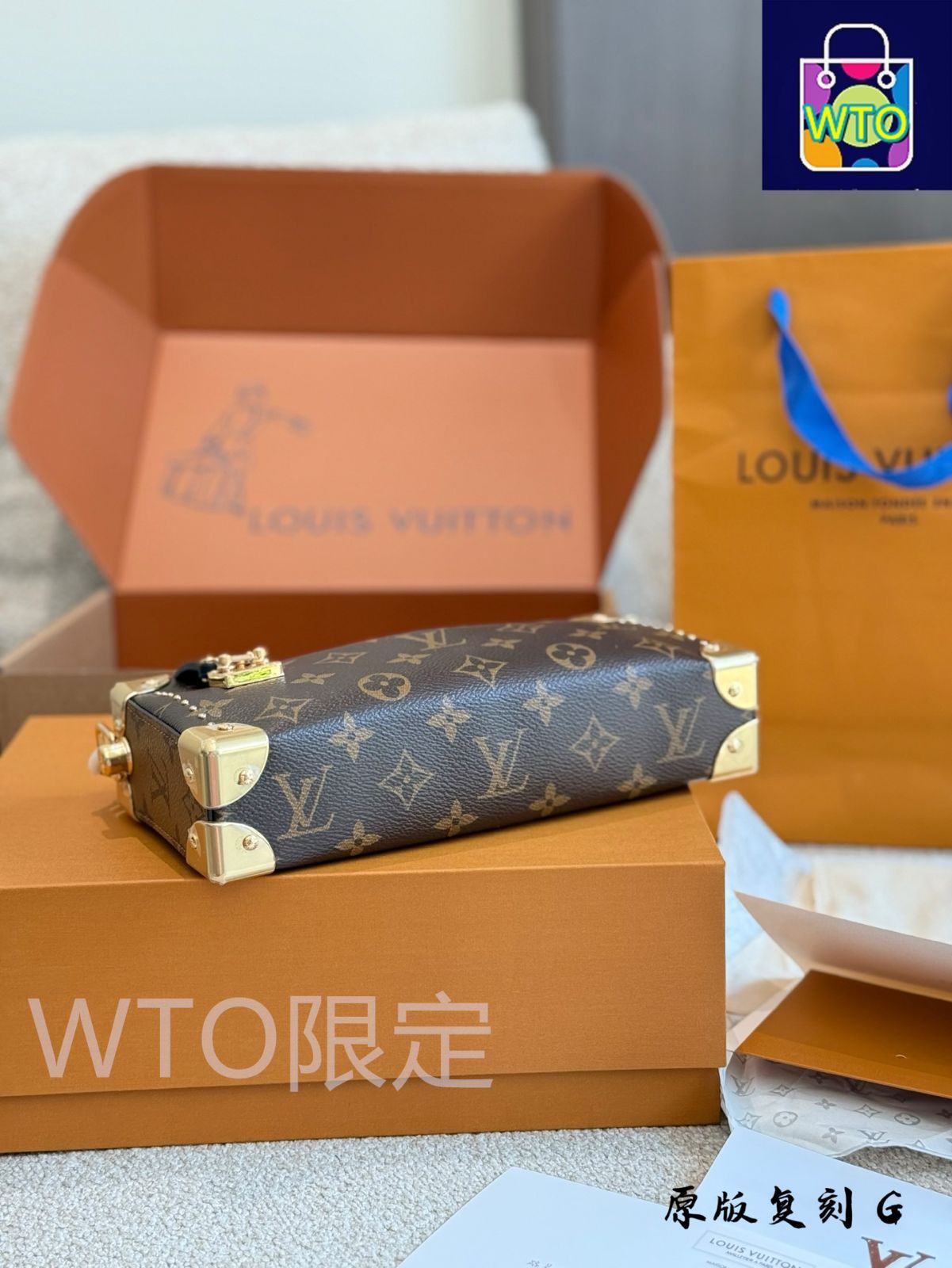 VUITTON 箱 Louis Vuitton Alzer Monogram Eclipse Trunk Silver Hardware