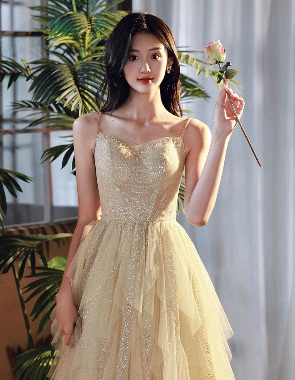 バタフライ キラキラスパンコール 刺繍 キャミソール ラメフレアミニドレス バタフライ キラキラスパンコール 刺繍 キャミソール ラメ