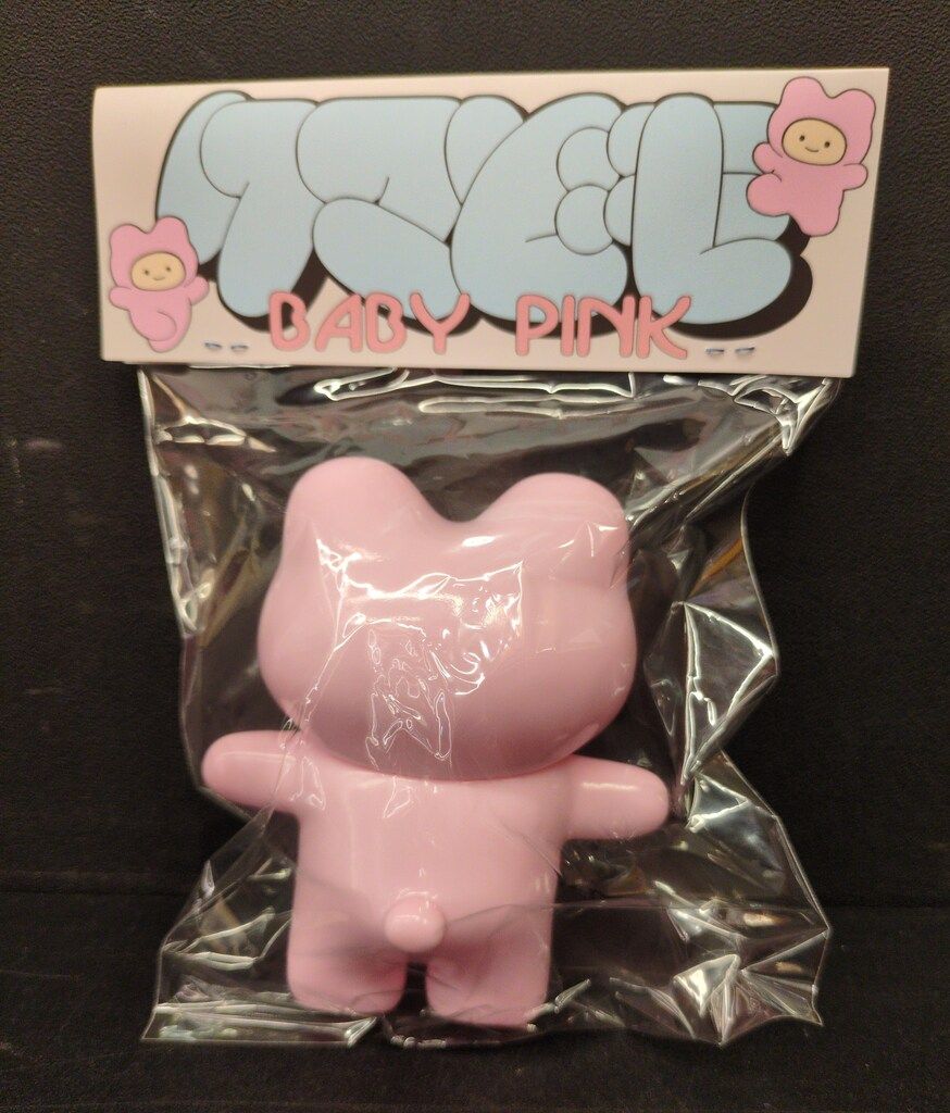 クマども 未開封フィギュア ソフビ ピンク１体‼︎ クマどもソフビ人形 pink/blue | アメショップ