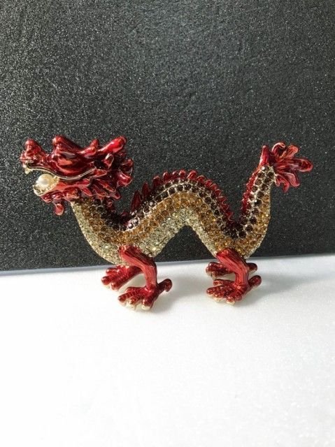 大正紀金　大日本帝国　帯留め　5円金貨　10円金貨帯留め　片方　金メダル側 大正紀金 大日本帝国 帯留め 5円金貨 10円金貨帯留め 片方 金メダル