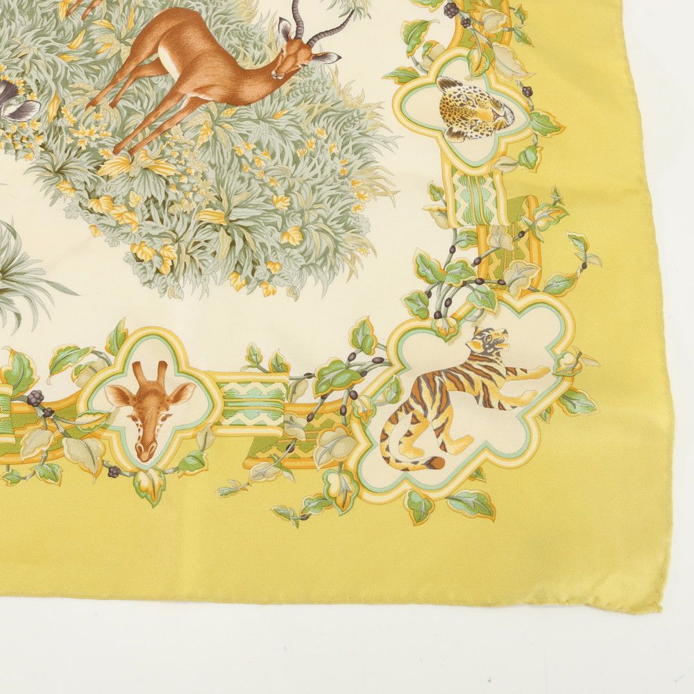 Salvatore Ferragamo シルクスカーフ ライオン柄 フェラガモ Salvatore