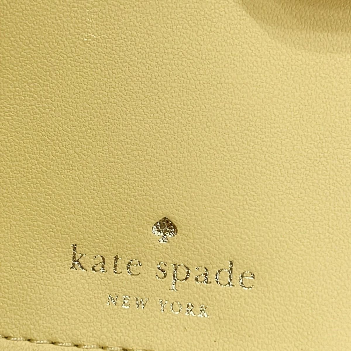 Kate spade(ケイトスペード) 2つ折り財布 - ライトイエロー