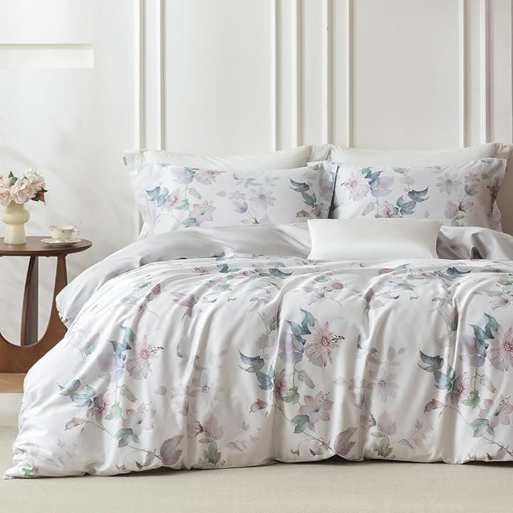 永野芽郁 スウェット(グレー＆黒) Tシャツ(白＆カーキ) 永野 t シャツ