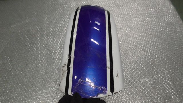 GSX400インパルス GK79A の フロントフェンダー 傷 歪み 1761099802 BRIGHTFACE_UK