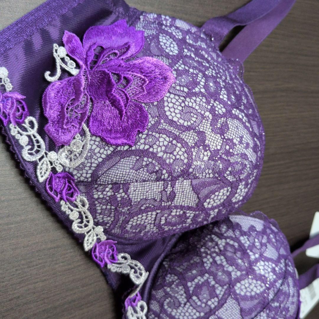 ワコール サルート 95G ブラジャー BTJ795 F75/L BTJ795｜ワコール サルート 95G ブラジャー単品 女優ブラ BCDEFG
