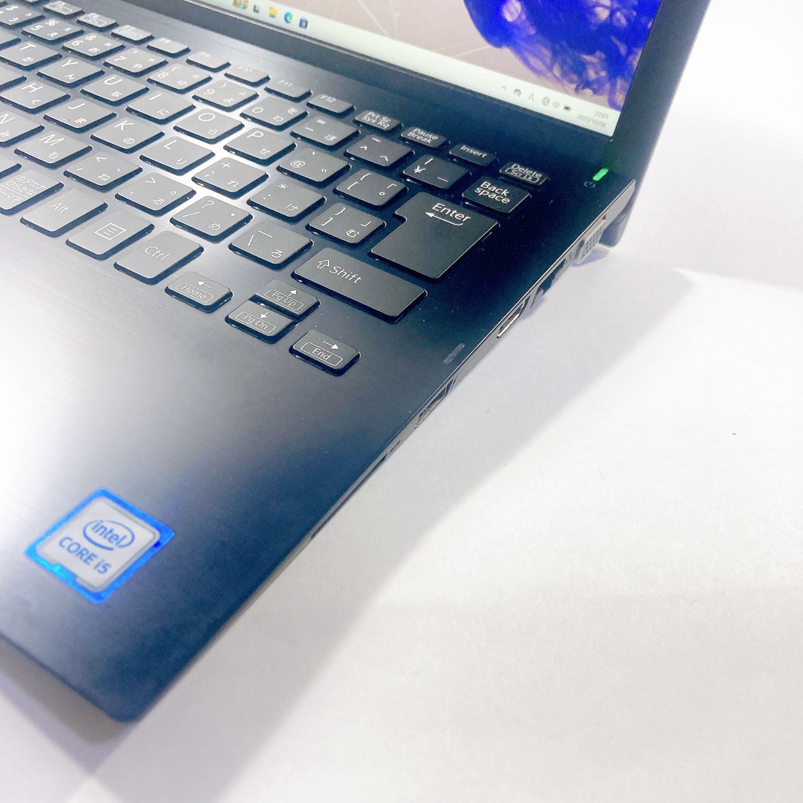 人気Windows11‼️第8世代i5✨️小型軽量ノートパソコン！薄型SSD事務作業