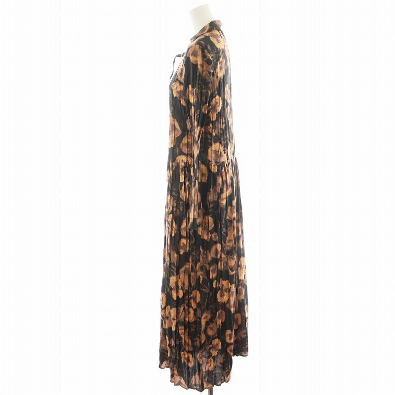 AKANE UTSUNOMIYA/プリーツロングワンピース DRESS – AKANE UTSUNOMIYA ONLINE SHOP