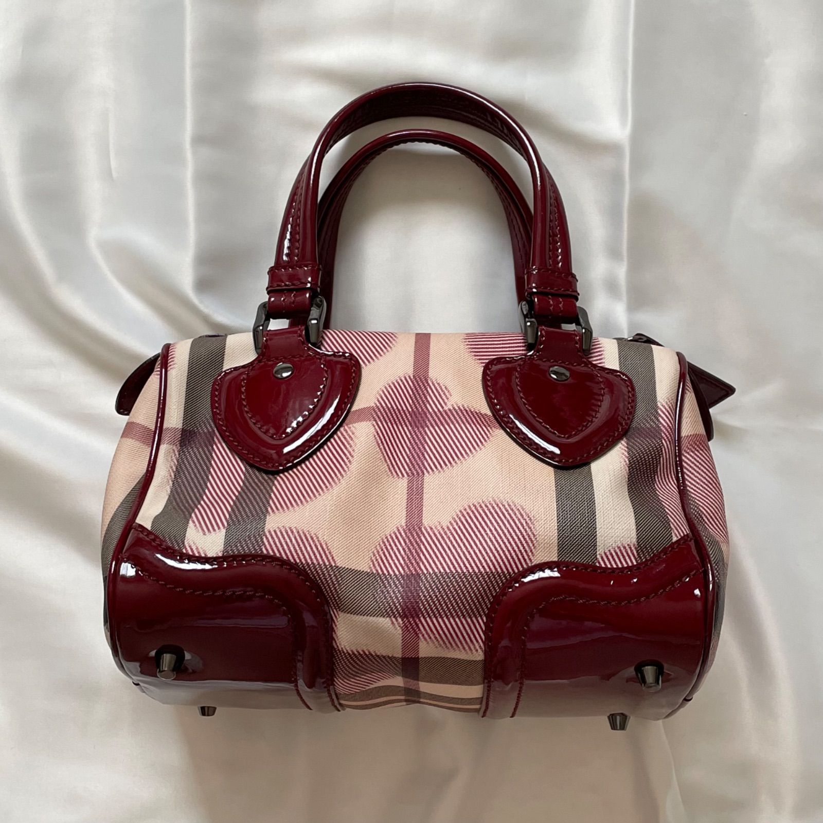 バーバリー BURBERRY ボストンバッグ ノバチェック ハート チャーム