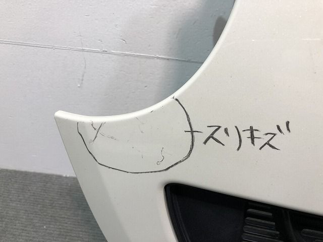 ムーヴキャンバス LA800S ラジエーターグリル フロントグリル 前グリル 純正 伊T ダイハツ LA800S LA810S ムーヴ キャンバス フロントグリル 純正