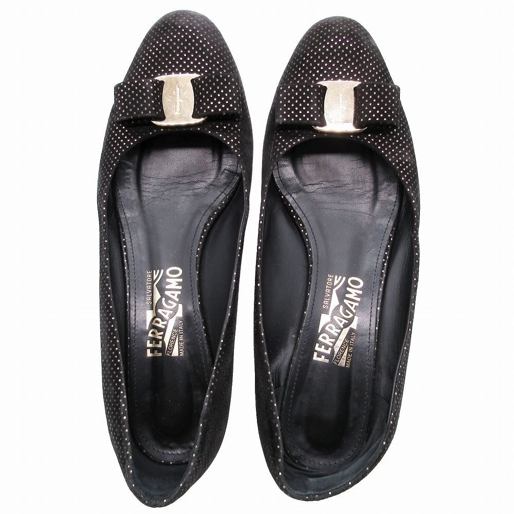 サルヴァトーレ フェラガモ Salvatore Ferragamo ヴァラリボン