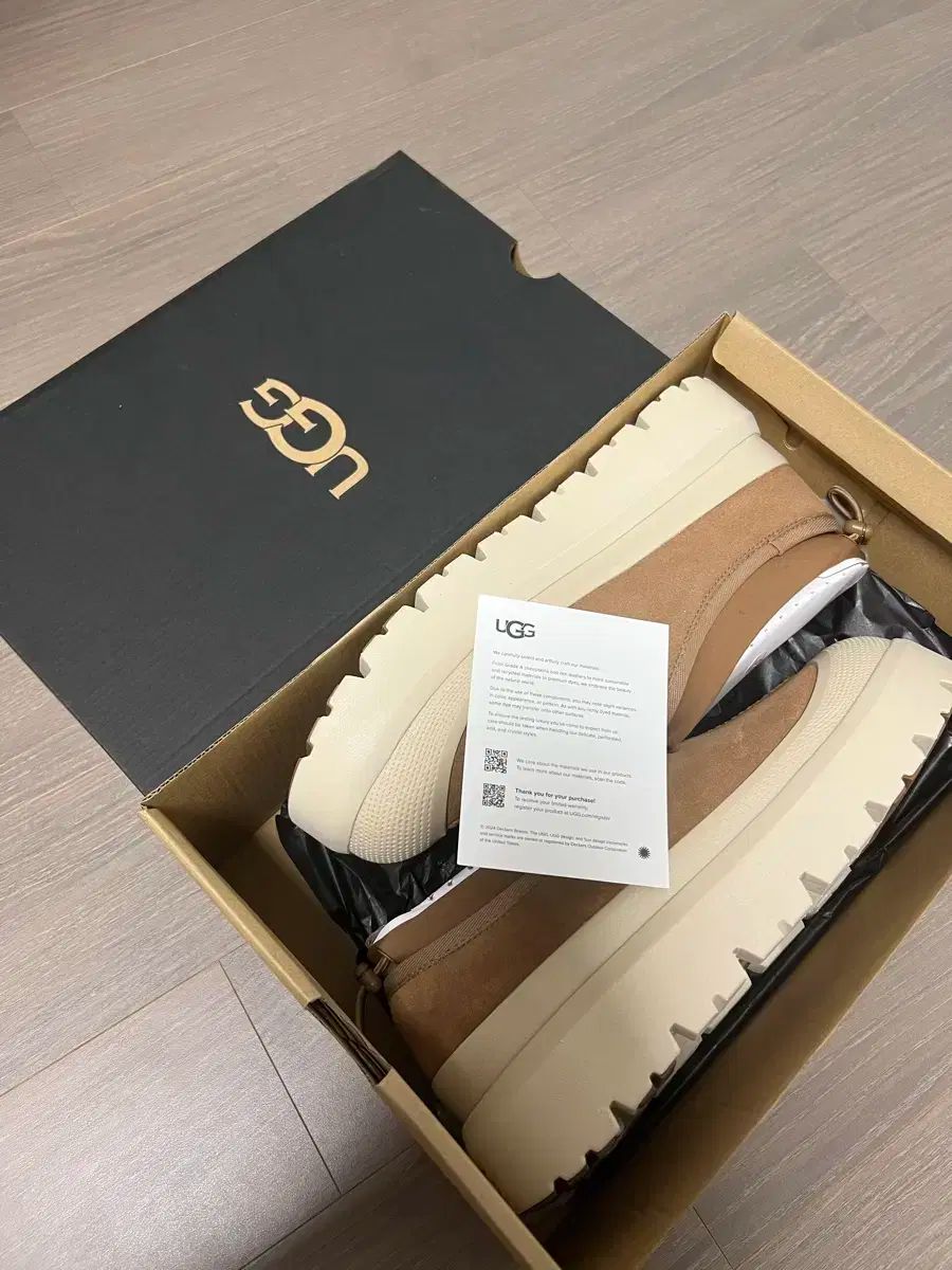 UGG アグ タスマン ウェザー ハイブリッド ブラウン 270サイズ