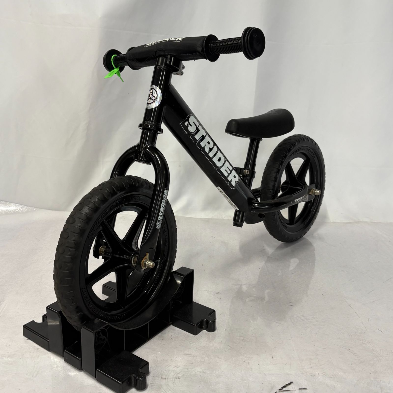 美品】STRIDER ストライダー 12 Sport Model スポーツ ブラック