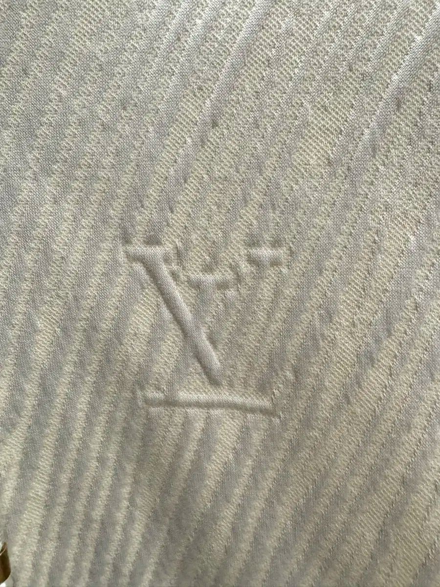 フード付きTシャツ