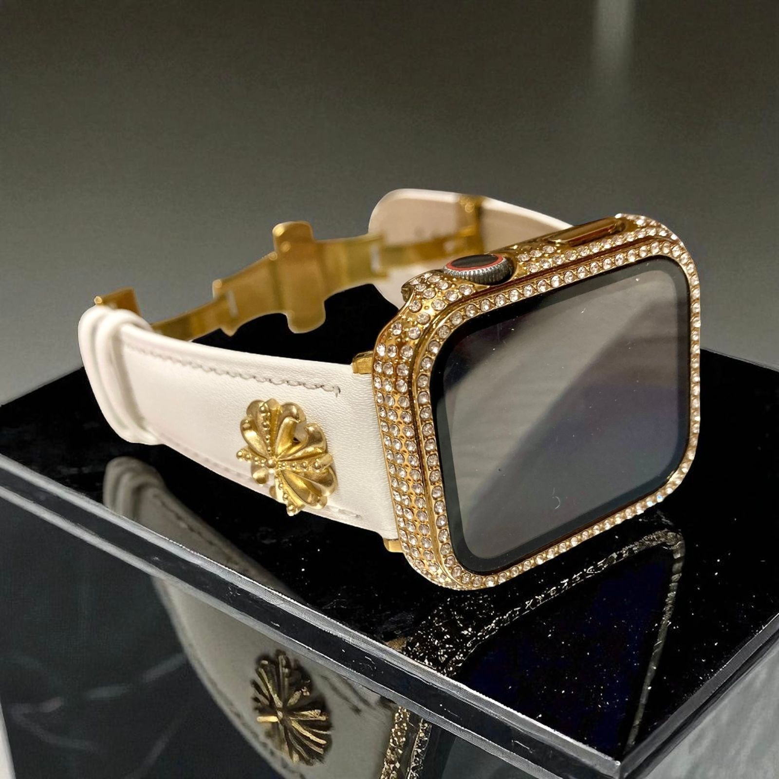 アップルウォッチバンド レザーベルト Apple Watch保護カバーケース ゴールド 38 mm 40 41 42 44 45 46