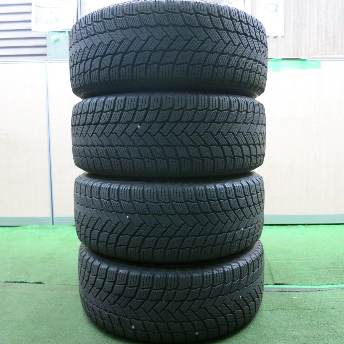 送料無料* バリ溝！21年！9分☆ルノー メガーヌ RS 純正 225/45R18
