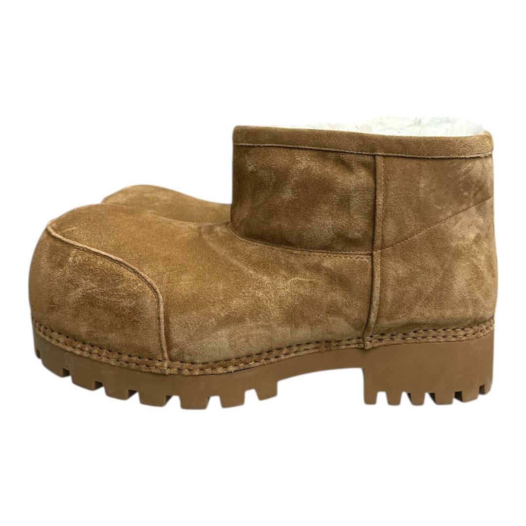 BALENCIAGA Alaska Fur Boots