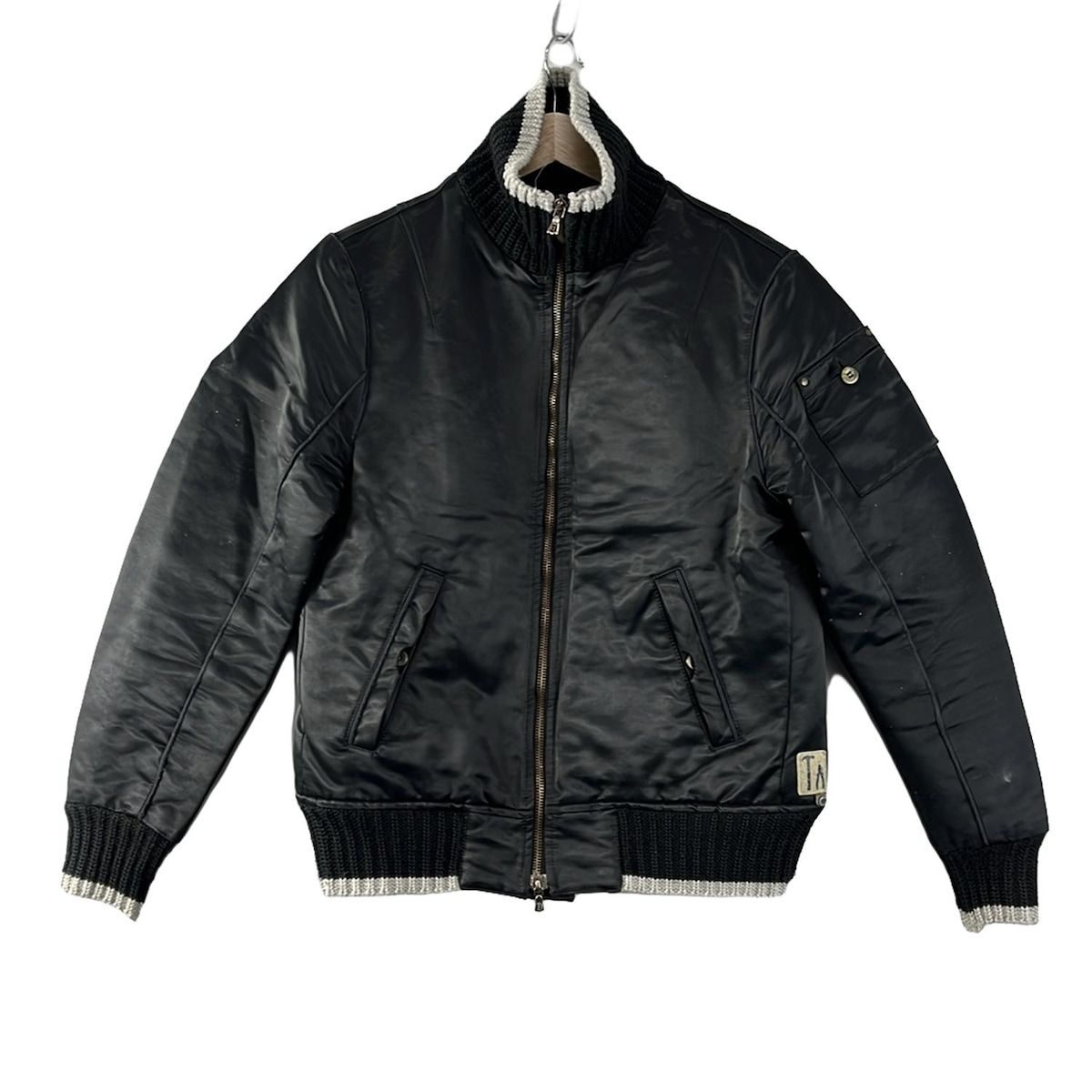 NO.1413【美品】DIESEL ディーゼル 星 エンボス ブルゾン ジャケット