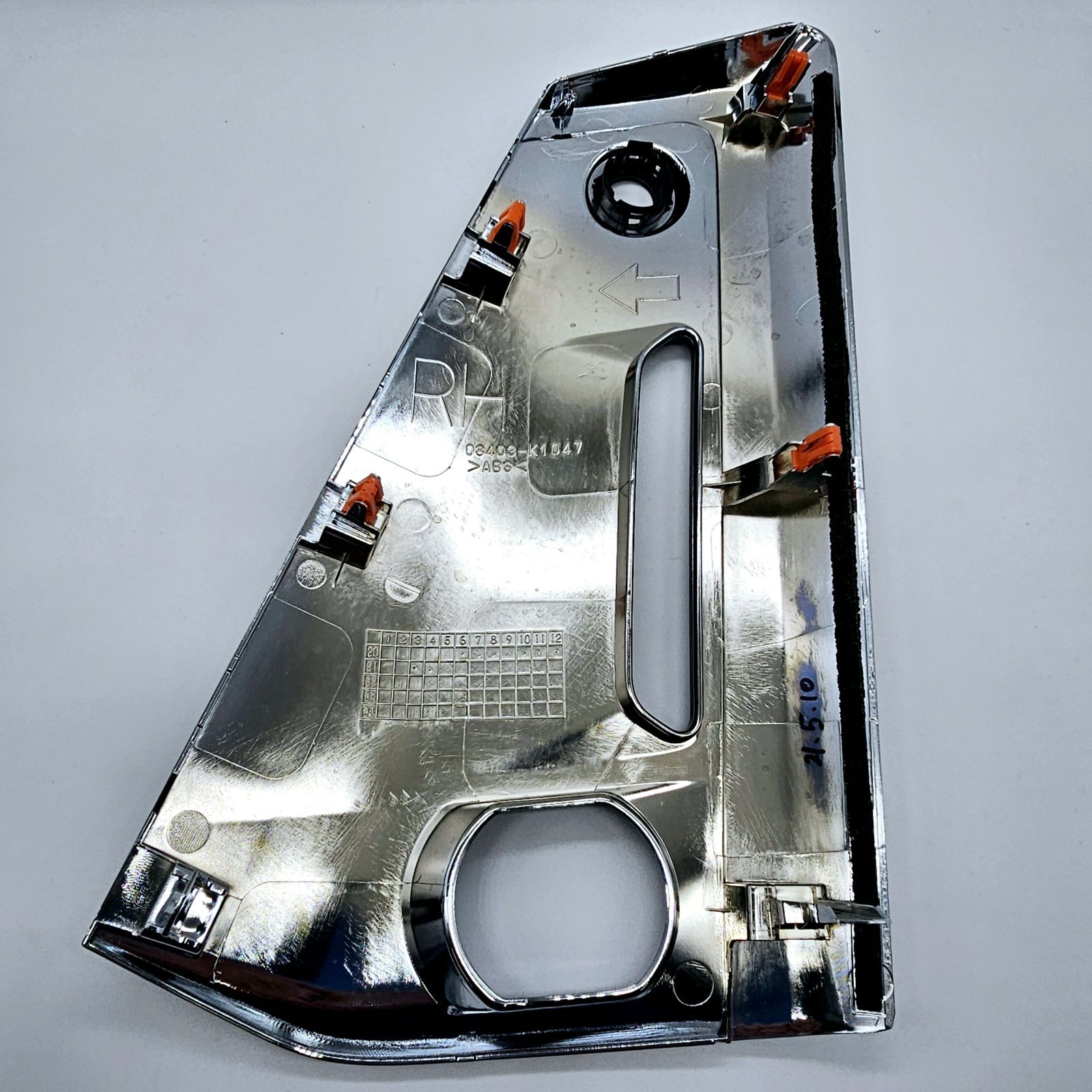 トヨタ純正部品 ルーミー M900A 後期 カスタムG-T/カスタムG